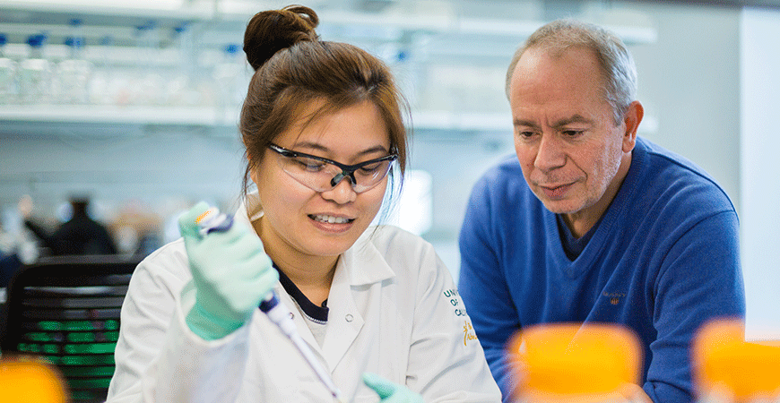 Professor Victor Muñoz in bioengineering lab