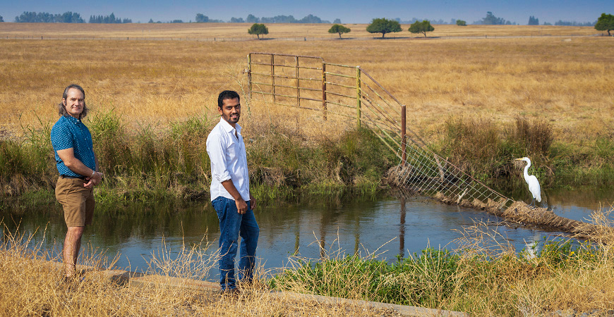 Professor Shawn Newsam and graduate student Shrishail “Shree” Baligar